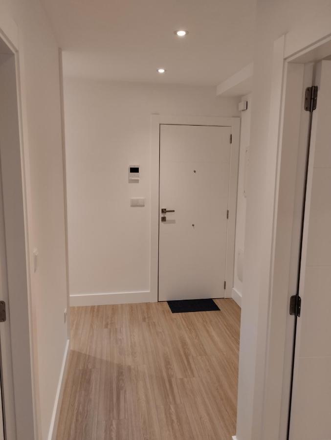 Mar De La Concha Apartment